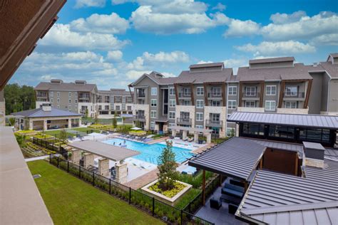 creekside at the village|builders in creekside the woodlands.